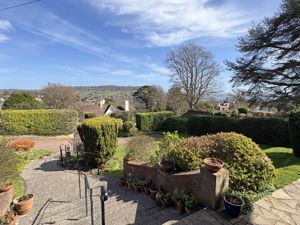 Photo 28- click for photo gallery